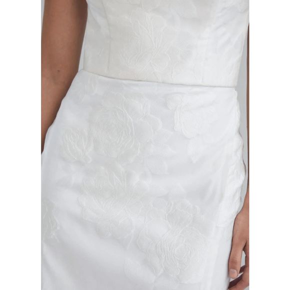 NWT Amsale Strapless Rose fil-coupe White Pencil Dress BRIDAL - 4, 6, 8, 10, 12 - Picture 9 of 10